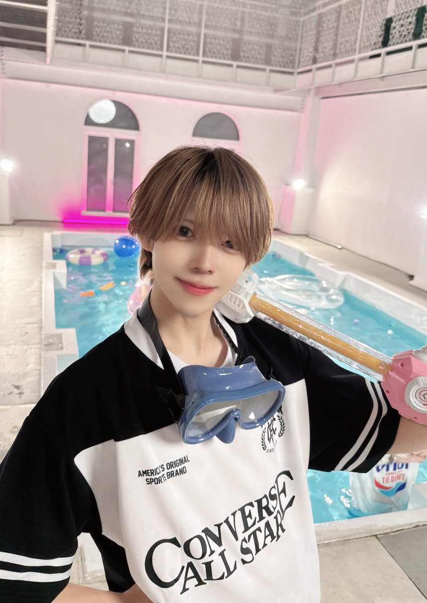 kaede_mrgr's tweet photo. 手加減はしないよ？🔫✨️ https://t.co/LLZLoxQU3L
