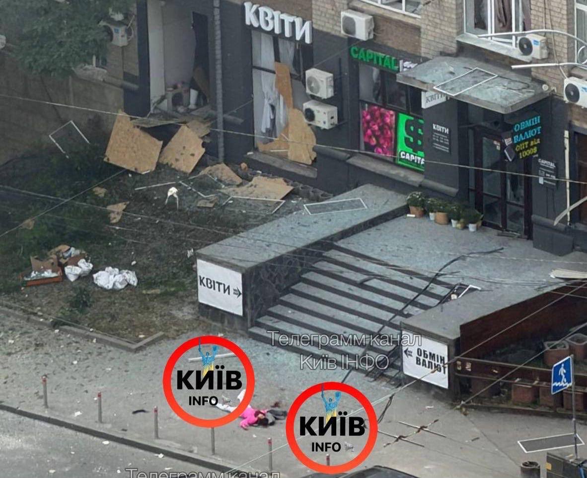 saintjavelin's tweet photo. Kyiv right now https://t.co/KEgOTT5gPC
