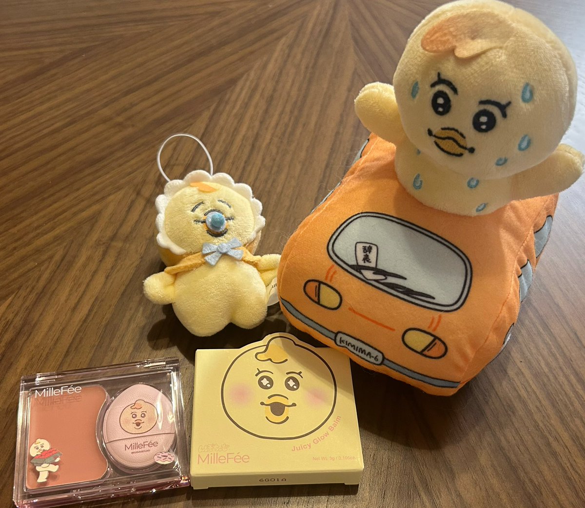 2nyankatteru4's tweet photo. #MilleFee 
ジューシーグロウバーム
きみまろチーク

公式の🔗見てそそられて即買ってしまった🥺
https://t.co/BJZwHeXErT https://t.co/ToGoxPadRz