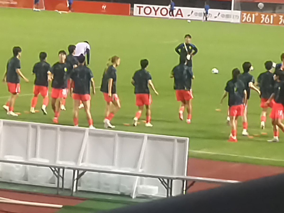 AVISPARUSSIA's tweet photo. スタジアム戻りました
次の準々決勝は
🇰🇷韓国🆚🇺🇿ウズベキスタン
⚽️19時30分キックオフ https://t.co/FBk9erW08T