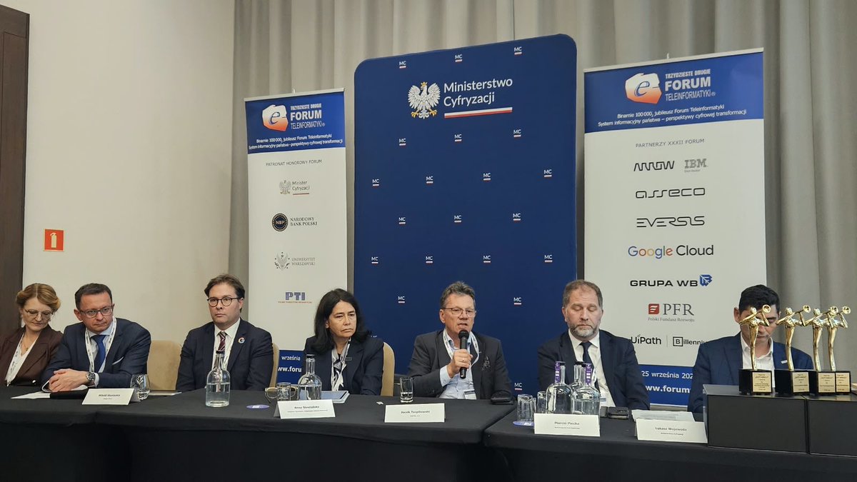 exatel_pl's tweet photo. Cyberbezpieczeństwo to dziś wspólna odpowiedzialność - ludzi, organizacji i państwa.
O tym https://t.co/PRtP3c6Htn. podczas XXXII Forum Teleinformatyki rozmawiał p.o. Prezesa Zarządu EXATEL, Jacek Terpiłowski.
Dziękujemy za zaproszenie i wartościową dyskusję!
#EXATEL https://t.co/asPmyHqTvz