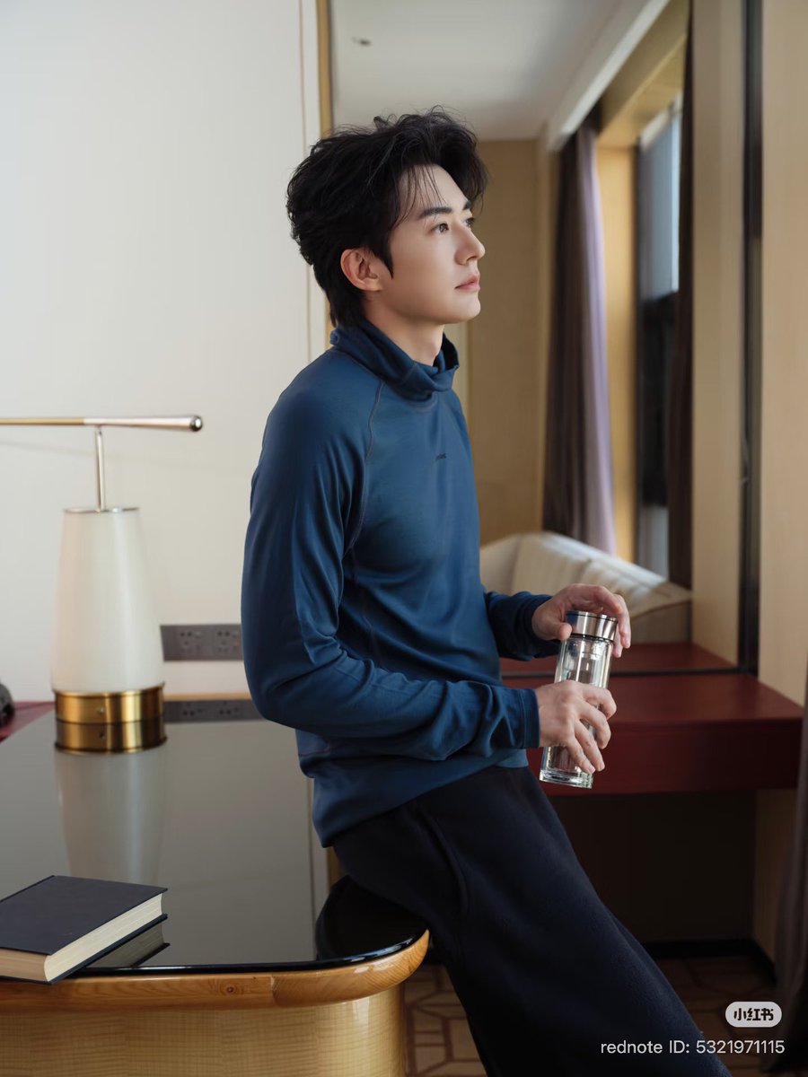 lilillapony's tweet photo. พี่เสวียอี้ No. 1 แห่งความหล่อเลย ✨

#หลิวเสวียอี้ #LiuXueyi #刘学义 https://t.co/p8aTIegqEY