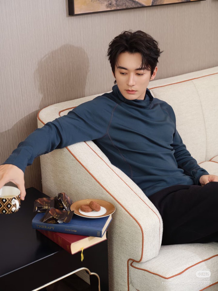 lilillapony's tweet photo. พี่เสวียอี้ No. 1 แห่งความหล่อเลย ✨

#หลิวเสวียอี้ #LiuXueyi #刘学义 https://t.co/p8aTIegqEY