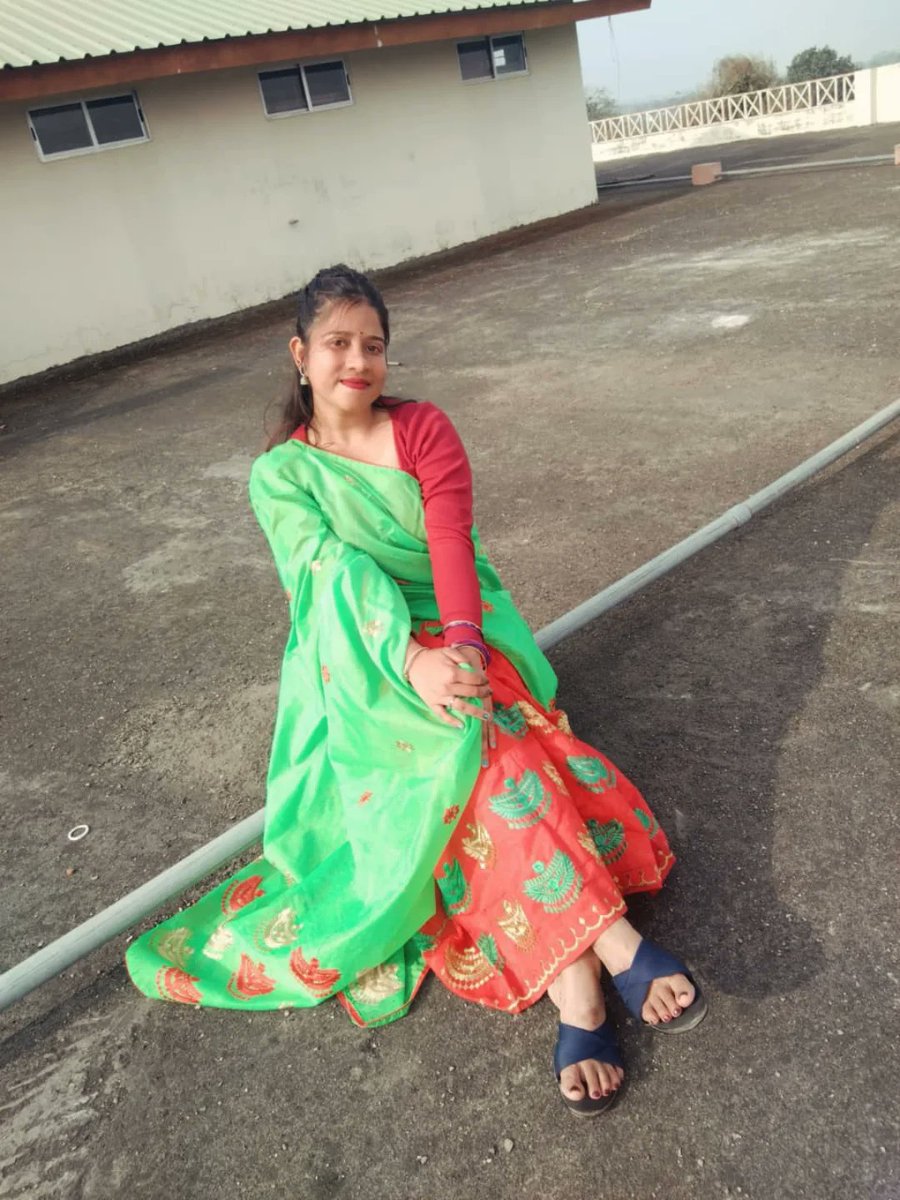 AnnetteMonxxzy's tweet photo. উম্মনা, মোৰ হৃদয়লৈ ৰামধেনু হৈ আহা💚 https://t.co/p49aSLoquA