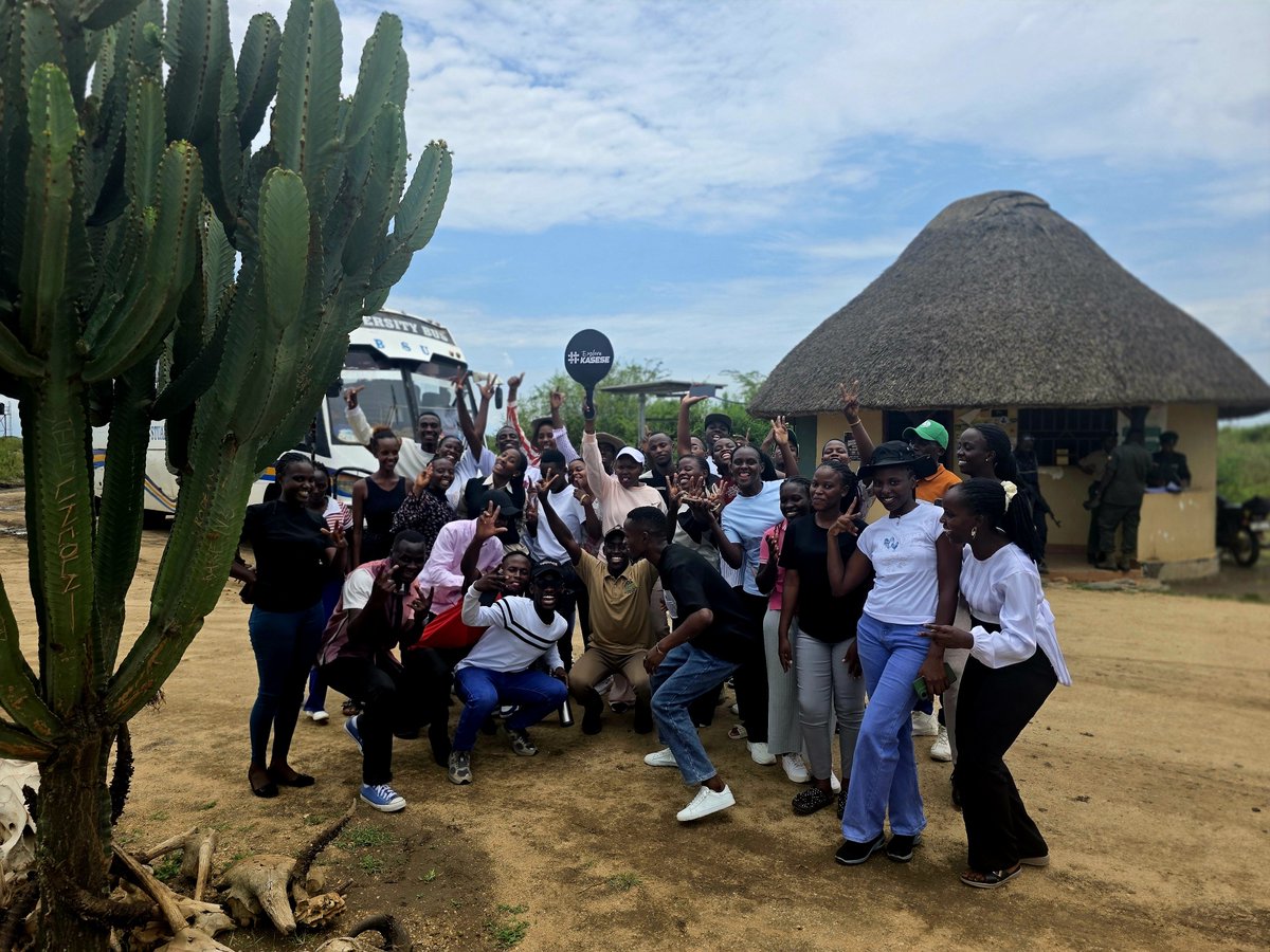 Kkids_Foundatn's tweet photo. The day is finally here! 

Open Park Days is happening at Queen Elizabeth National Park from 25th–27th September.

Tourists are here, locals are showing up, and Kasese is coming alive! ❤️

It's time to #ExploreKasese 🤪
#ExploreUganda https://t.co/Juxp5yoBco