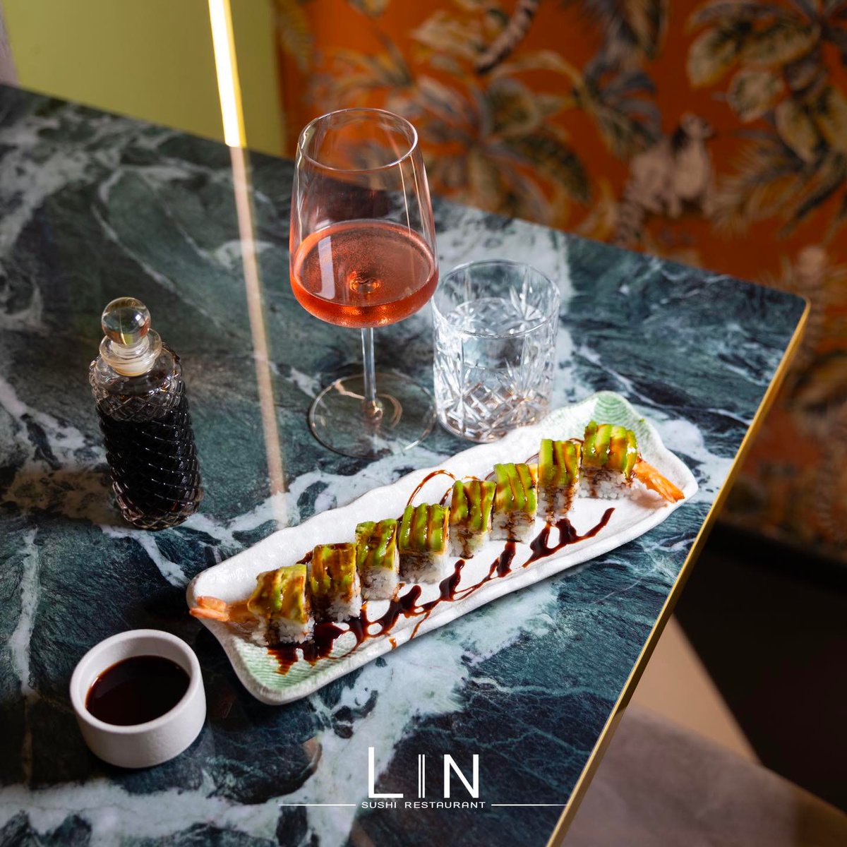 RaeannLevrjde's tweet photo. Un viaggio culinario nel cuore del Giappone, dove l’arte del sushi prende vita. Prenota al 080 2369124. Corso Vittorio Emanuele II, 50. https://t.co/14GBuy1ZYV