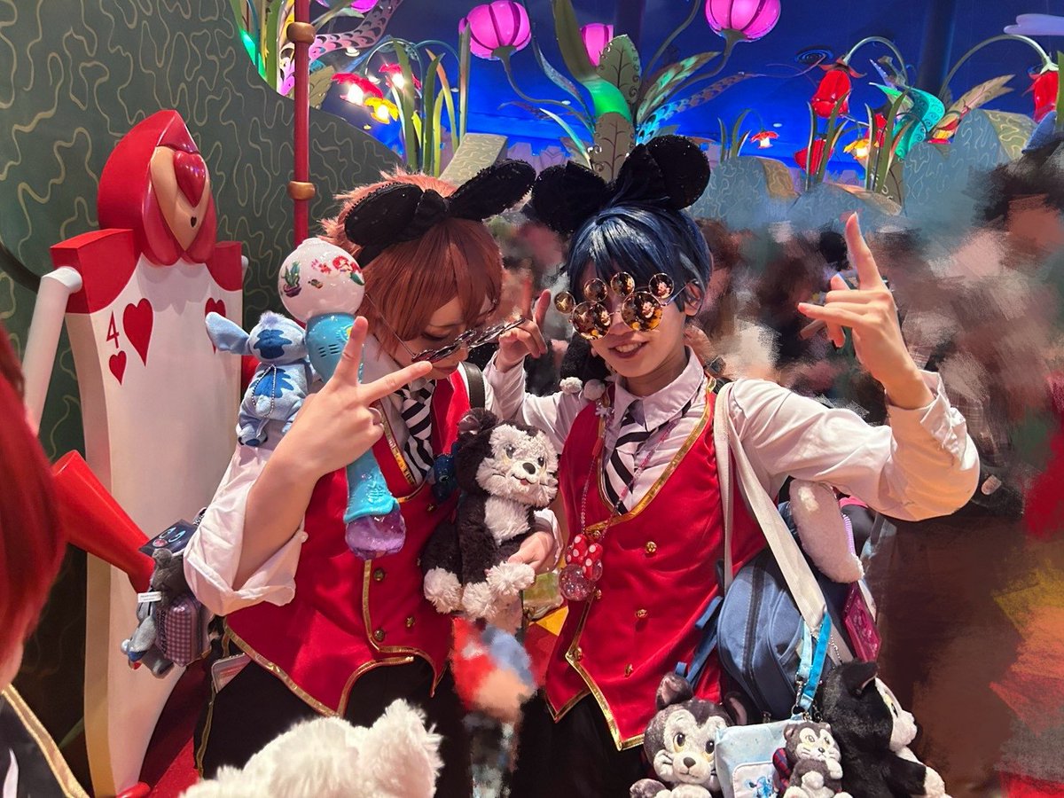 kaijuu_an's tweet photo. 昨日ですが!!念願ﾊｰﾂ5人 えーすくんでした🏰❤
念願すぎる5人といとしのすてぃっちにあえてほんとに最高の日だった😭😭😭
そして4枚目 今回ﾊｰﾂの賑やかし且つうるさい担当のぎゃーるなﾏﾌﾞです😎✨さすがに修学旅行楽しみすぎちゃったかな😽🎶 https://t.co/VgR6DNIcUR