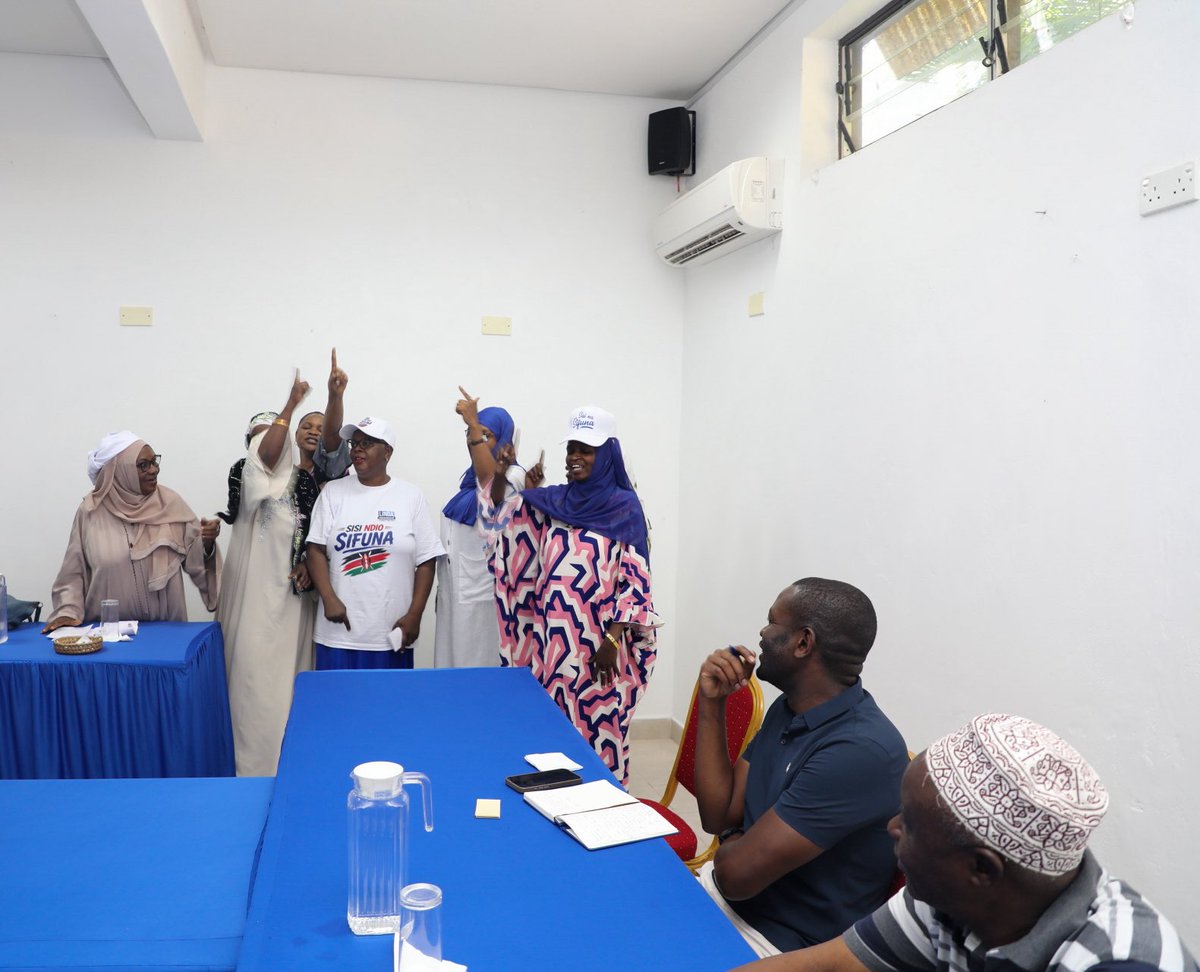 LindaMwananchi_'s tweet photo. H.E. Edwin Sifuna met with interim office officials, sub-county and ward officials, and aspirants from Kwale this morning. https://t.co/YZuXG372NC