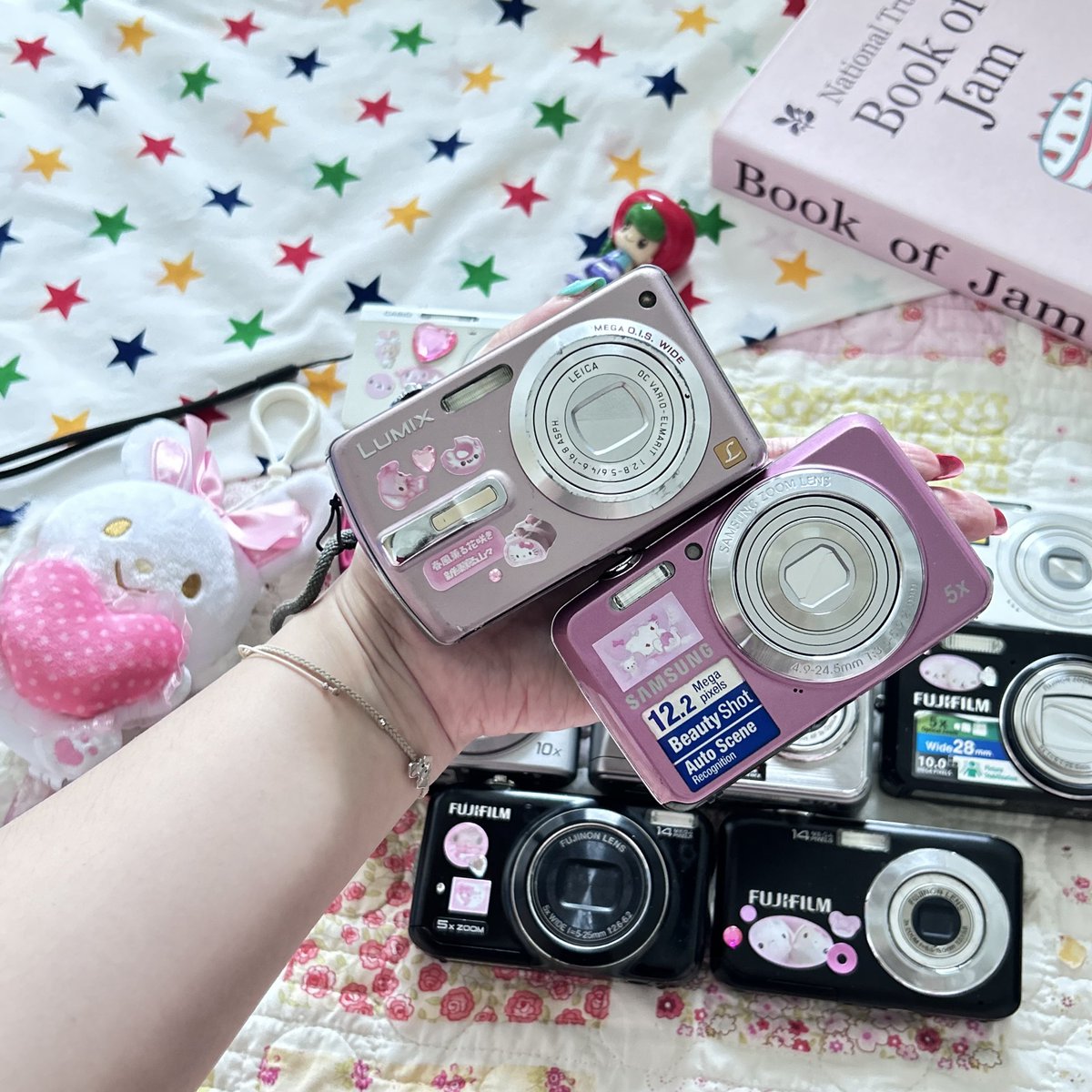 _ggoodgirll_'s tweet photo. รี+ปัก 🍀 ✨ลดเพิ่ม100บาททุกตัววว✨
 New dekdek ka⭐️ Drop todayy 19:30
มีน้องน้องมาเพิ่มน้าา โทนสวยทุกตัว ราคาเบาเบาฮะ💘
#กล้องดิจิตอลมือสอง #กล้องดิจิตอล #กล้องดิจิตอลเก่า https://t.co/MrQJQx6sP0