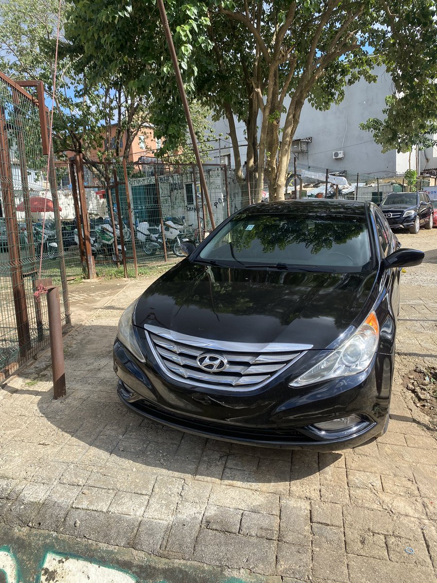 hanniya15's tweet photo. 2011 HYUNDAI SONATA | Panoramic Roof
Buy & Drive | β¦8.5M NET | Abuja
09038661248
#QueenRideAutos #HyundaiSonata #CarsInAbuja #AbujaCarDealer #8MillionCars #BuyAndDrive #CarPlugAbuja #AbujaCars https://t.co/2c7dIx5F1h
