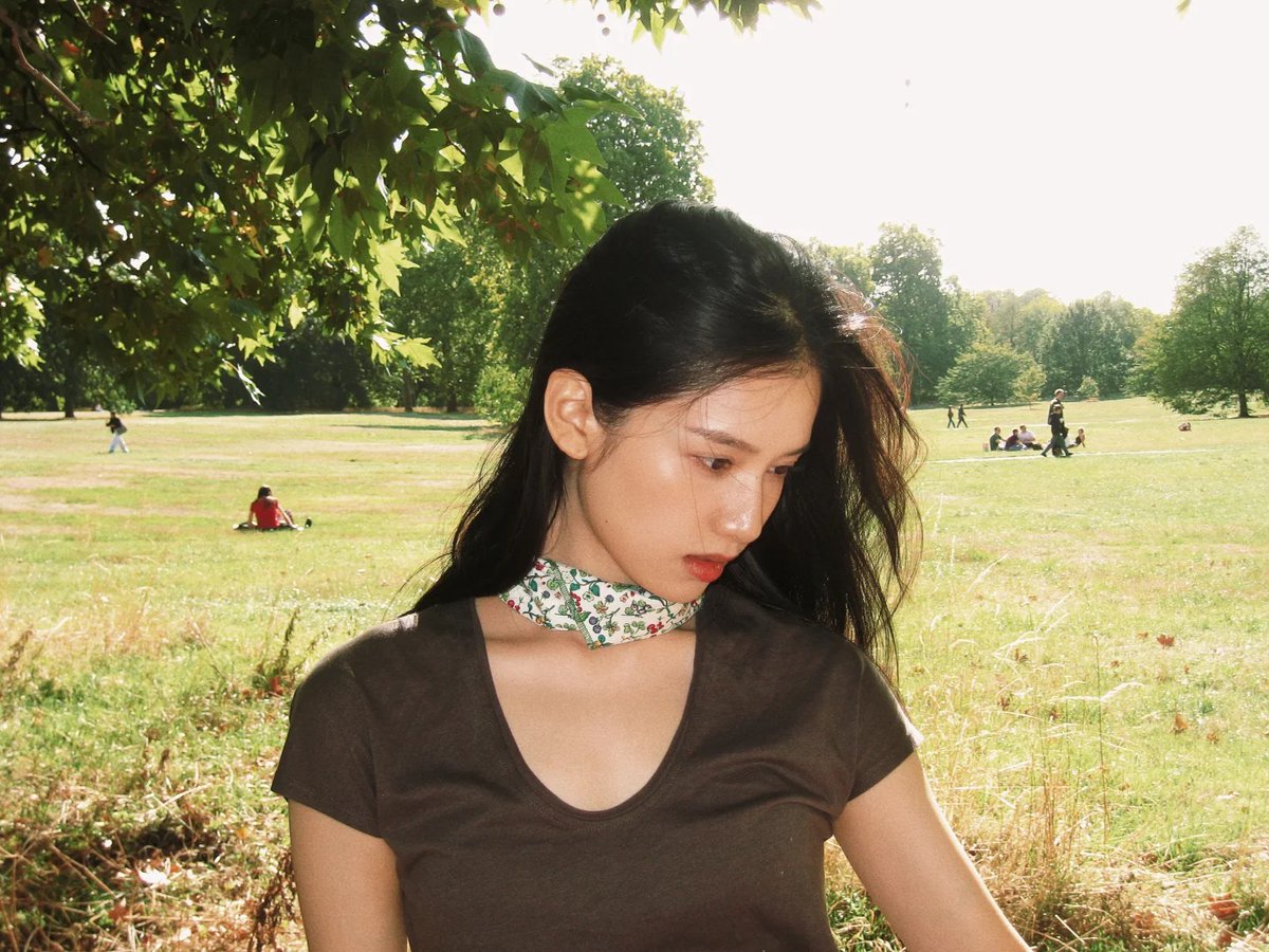 forjoyyi's tweet photo. 260925 Zhang Jingyi XHS update

❝🤎🐿️
Let's experience the park effect!​​​❞

#ZhangJingyi #张婧仪 https://t.co/ZIfgy6JHHO