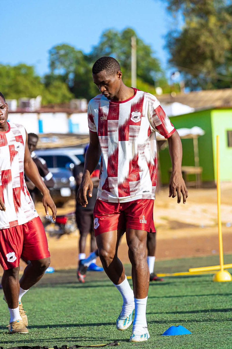 NewJoshua6's tweet photo. No AFCON Qualifiers, No Problem For Jude Ssemugabi 👌🏽🗞️🇺🇬

The Forwad Continues Training With His Club Jamus . https://t.co/BZ8blAOfG4
