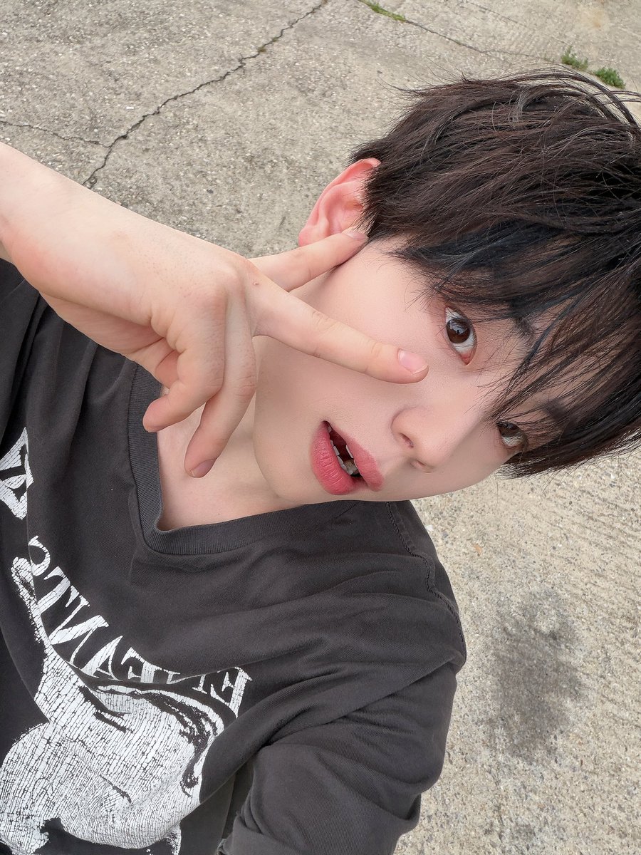 1junn308's tweet photo. ✌🏻☝🏻Jun

#WONJUN #원준 #ウォンジュン https://t.co/pDvUy15Z19
