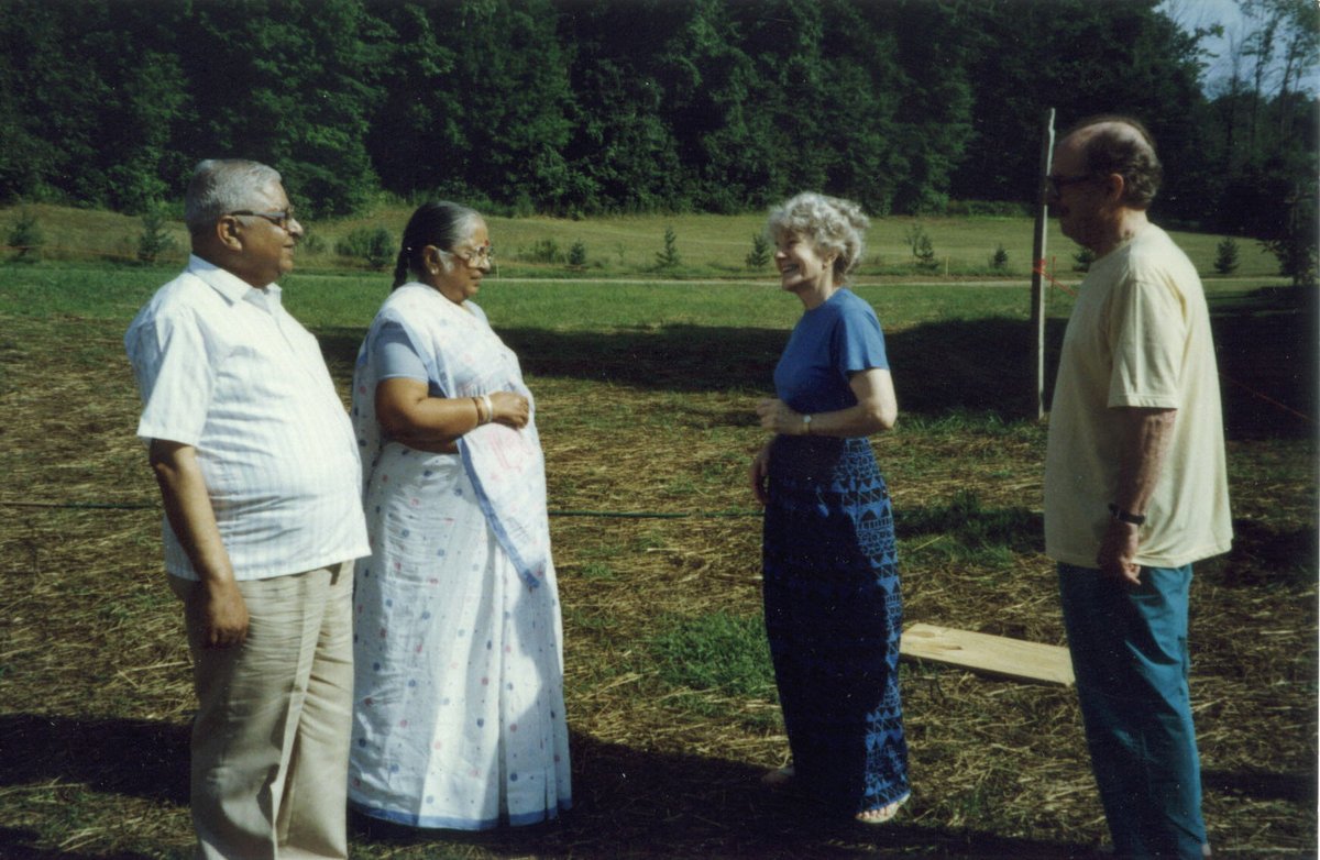 VipassanaOrg's tweet photo. Goenka ji and Mata ji at VMC (Dhamma Dhara) in the year 1987
https://t.co/7rTAtsBVlL
#Buddha #Dhamma #Sangha #Vipassana #Meditation #SayagyiUBaKhin #SNGoenka #buddhateachings #enlightenment #peace #metta #mettabhavana #meditatedaily #mindfulness #meditate #meditationpractice https://t.co/ZFOjvJgygl