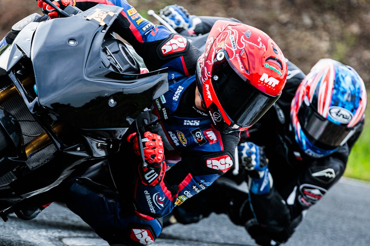 okegawa's tweet photo. 本日の桶スポは、MotoGPの #小椋藍 選手、Moto3の #山中琉聖 選手、#ハキム・ダニッシュ 選手がトレーニングに来ていました🙌　ハキム選手は小椋選手にバイクを借りて、バッチバチにやりあってレースさながらの練習でした😳！！
来週はいよいよ日本GP🇯🇵ですね。皆さん応援の準備はいかがですか？ https://t.co/uXeIVpPF0C