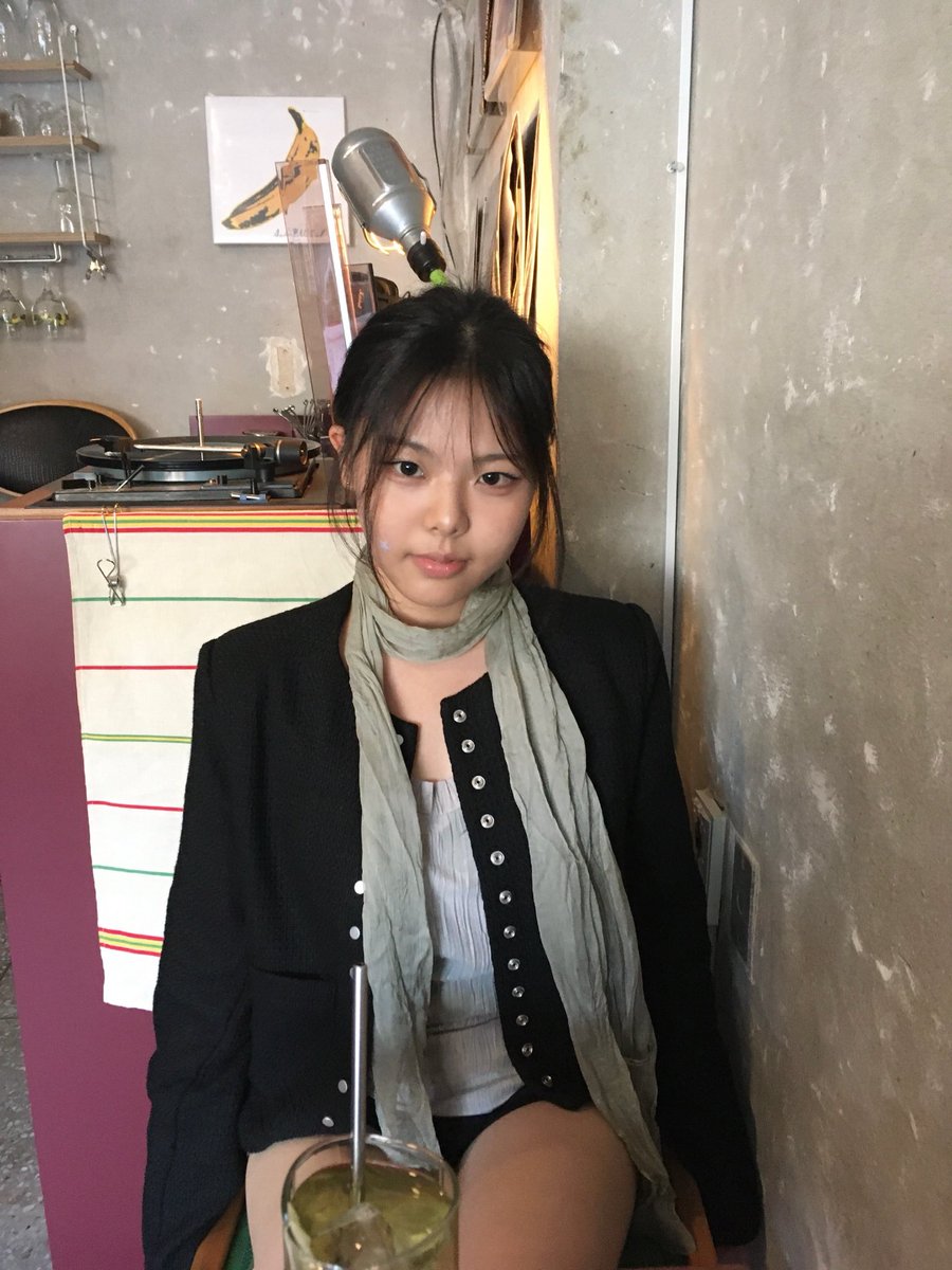 bfk2x3's tweet photo. 요즘 날씨엔 행궁동을 꼭꼭 가야해요 https://t.co/3GkODSrBUN