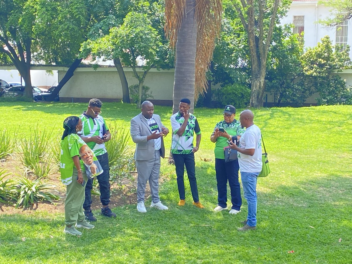 MbahareKekana_'s tweet photo. We are in Madibeng Municipality today for our Councillor Candidates’ Induction, meeting the team that is ready to step up, serve residents and fix Madibeng #LetsFixNorthWest #VoteActionSA #ItdTimeForAction https://t.co/u6GbIsVHNG