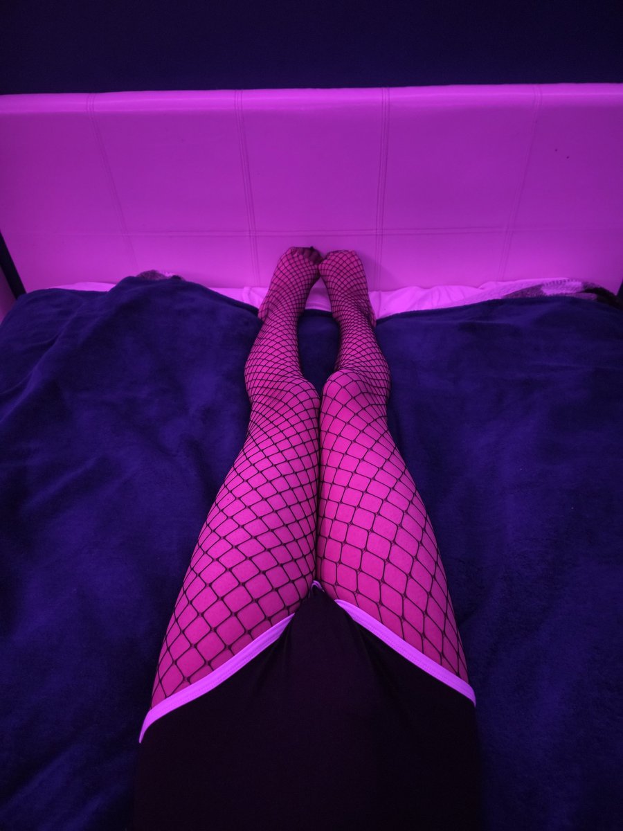 FemBoiFluff's tweet photo. Hehe
#femboy #twink #thighs https://t.co/CUy3X1cjo0
