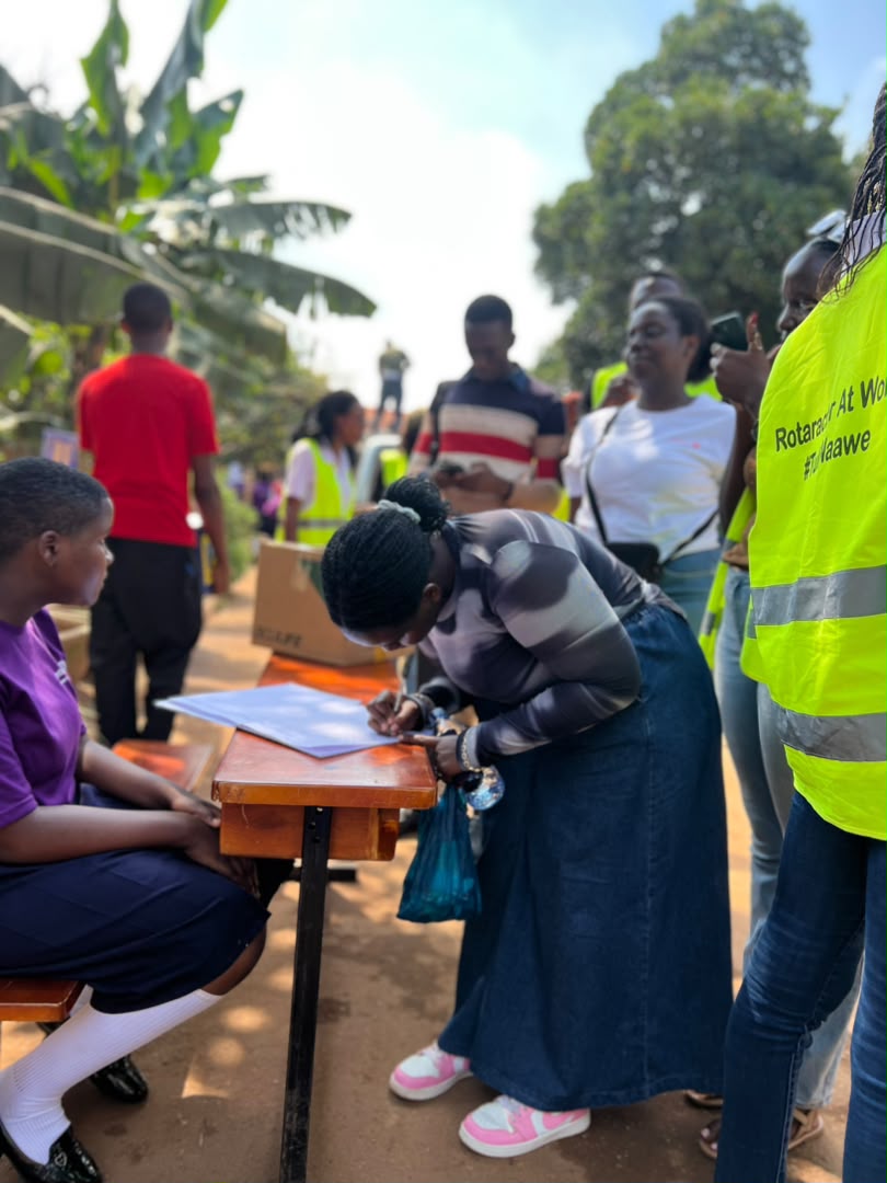 RotaractClubVU's tweet photo. Our team is checked in and ready to roll for today’s community outreach. Huge day ahead with First Aid training, Blood Donation Drive, and Mental Health sessions on deck

Registration is locked in, spirits are high, and we are ready to kick off a day of impact

#WeAreRACVU
#CreatingLastingImpact