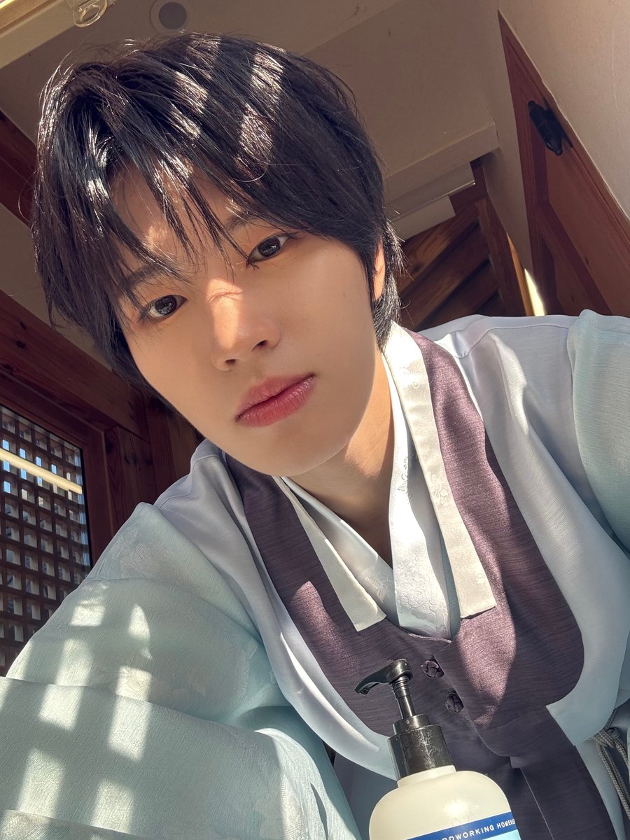AEN_now's tweet photo. 오늘도 좋은 날💖

#AEN #에이엔 #하루토 https://t.co/pQ4faQ35rQ