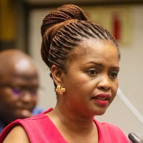 LCabonena's tweet photo. Khusela Diko thinks that we have forgotten about the COVID19 funds she looted while using her husband's company. 

We also still remember Babita Deokran!!!! https://t.co/eKLbX3I0di