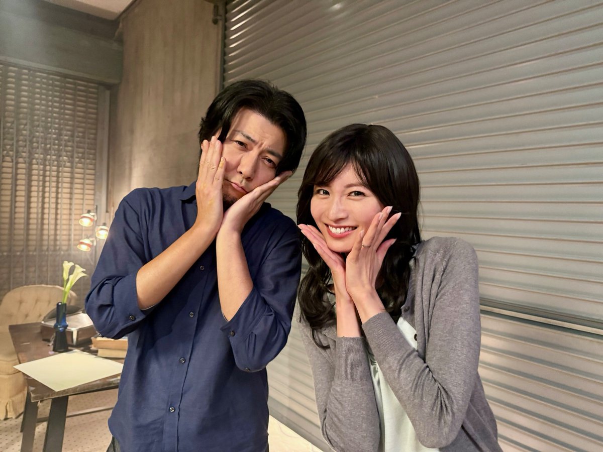 kokuhaku_ntv's tweet photo. 【TVer配信は※あす9/26(土)20:59まで】

恭子（岡崎紗絵）と泰輔（玉山鉄二）
ここでしか見られないキュートな2ショット
◾️𝐨𝐟𝐟 𝐬𝐡𝐨𝐭◾️

▼1〜3話+最終回のTVer配信は
※9/26(土)20:59まで
https://t.co/Redj53mKLy

▼Huluほかで全話配信中
https://t.co/zy3JfpuAzT

※Huluでは『ルポ・あの日の真実』も配信中
本編の事件から4年後、関係者たちを取材
爽太や麻里子たちは何を語る…!?

#土ドラ告白 主演：松村北斗