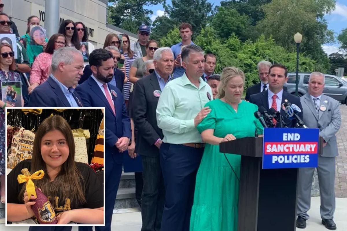 nypost's tweet photo. Sheridan Gorman's mom scorches Dem lawmakers she says refused to hear families of slain Americans https://t.co/sGfU1PxPni https://t.co/4d3B9DHVSB