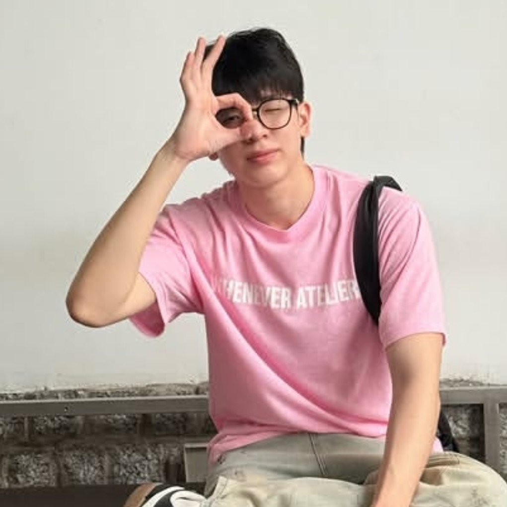 losexctin's tweet photo. นี่มันหนุ่มตี๋แว่นหนิ 👀🫰

#pie_saran https://t.co/qce4Hgqfej