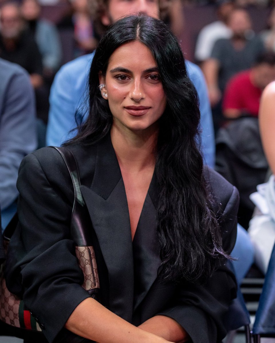 VisitAbuDhabi's tweet photo. Courtside at @euroleague in Abu Dhabi was the place to be last weekend 😍 https://t.co/FllEuLDE4w