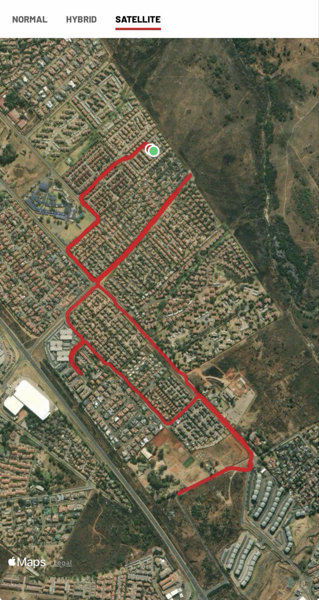 Grippa77's tweet photo. KeepMoving 7k with Jax @JacquiG17406236 #MapMyRun #Brooks #RunFree https://t.co/kTSwKaBBgl