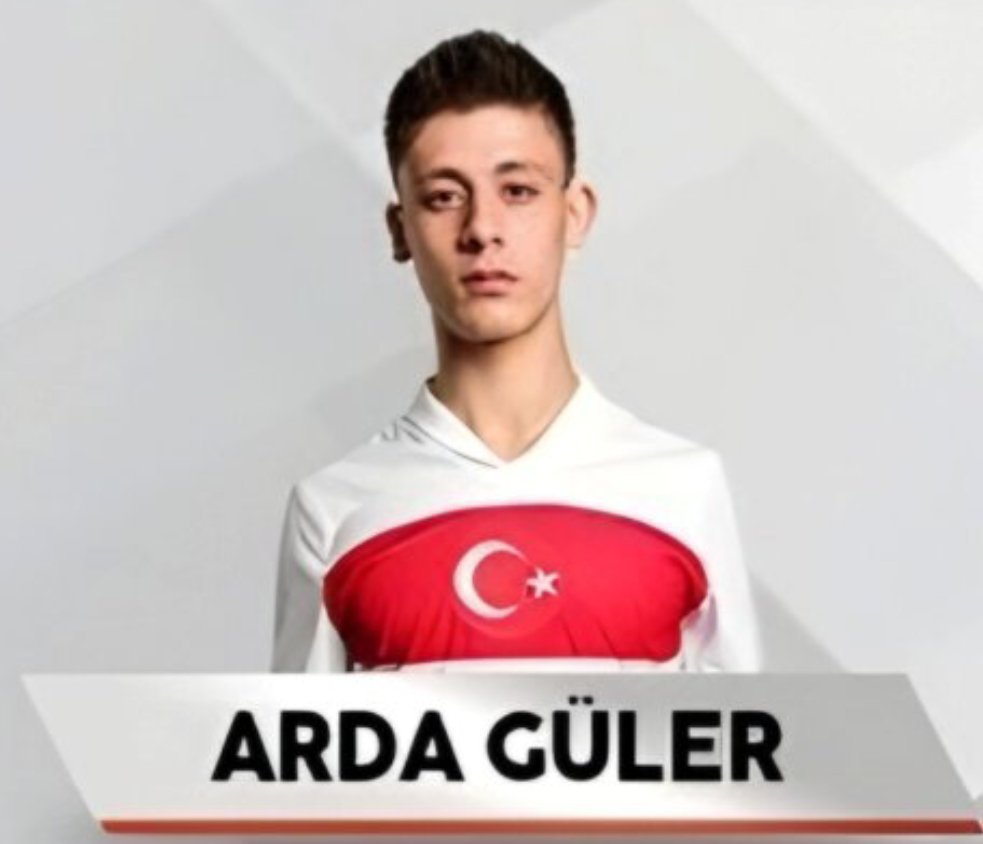veysellll98's tweet photo. Kız: Omuzu genis erkekler....

Biz: https://t.co/DRN9Vgr4GJ
