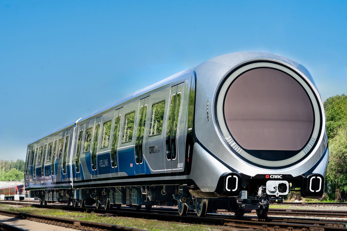CRRC_global's tweet photo. A bright circle. A distinctive presence. ✨ VELLINK Intelligent Metro Train’s signature illuminated ring frames its panoramic cab window, giving the train an unmistakable face. Smooth contours and a streamlined body complete its futuristic look.
🚇As InnoTrans 2026 draws to a close, thank you to everyone who stopped by to explore, connect and imagine the future of rail with CRRC. The exhibition ends, but the journey continues. 🌉

#CRRC #VELLINK #InnoTrans2026 #metrotrain
