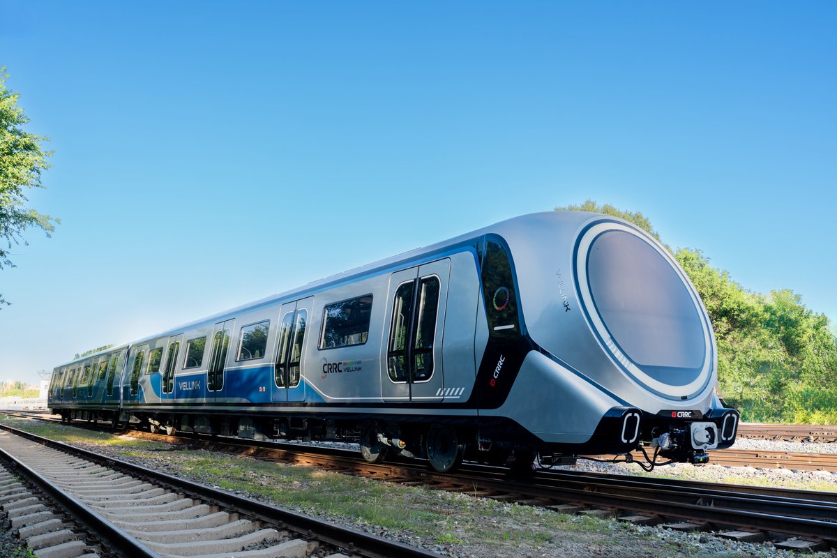 CRRC_global's tweet photo. A bright circle. A distinctive presence. ✨ VELLINK Intelligent Metro Train’s signature illuminated ring frames its panoramic cab window, giving the train an unmistakable face. Smooth contours and a streamlined body complete its futuristic look.
🚇As InnoTrans 2026 draws to a close, thank you to everyone who stopped by to explore, connect and imagine the future of rail with CRRC. The exhibition ends, but the journey continues. 🌉

#CRRC #VELLINK #InnoTrans2026 #metrotrain