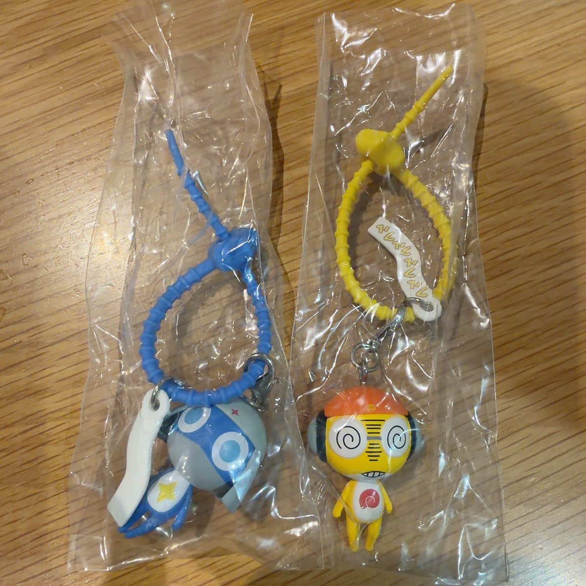 chi___tr's tweet photo. 【交換】
ケロロ軍曹 カラフルマルチチャーム

譲：クルル、ドロロ

求：ケロロ

9/26,27ケロミュ会場付近での交換希望です。 https://t.co/paBpMENLpW