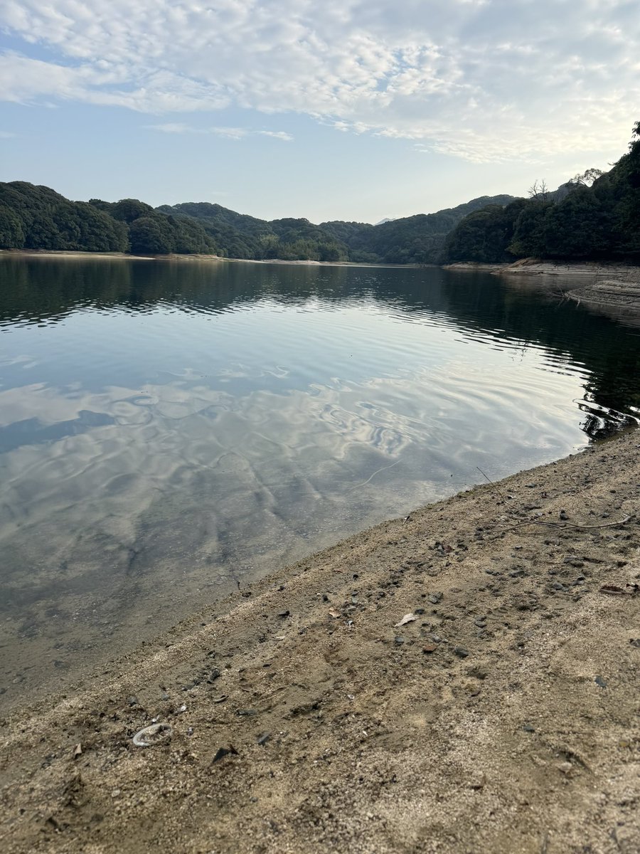 g_n420's tweet photo. 久しぶりの🎣に久保白ダムは難易度高すぎたな😇戸河内🥃美味い。
#バス釣り
#戸河内ウイスキー https://t.co/FREsnuQQzl