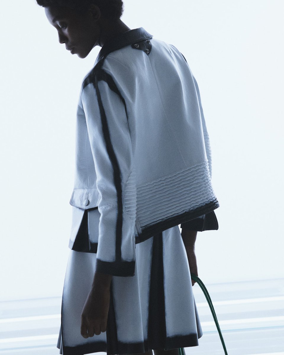 Prada's tweet photo. The Prada Spring/Summer 2027 womenswear collection stays within the particular form language of the skirt as an exercise of exploration inside strict parameters, a frame for ceaseless creation.
Discover more: https://t.co/J7EazshEZb
#PradaSS27 #MiucciaPrada #RafSimons #Prada https://t.co/dRGiVitVVZ