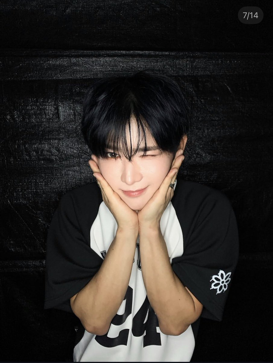 modyxuri's tweet photo. @seasiren07 on the same day too btw https://t.co/pGWmy3lW8x