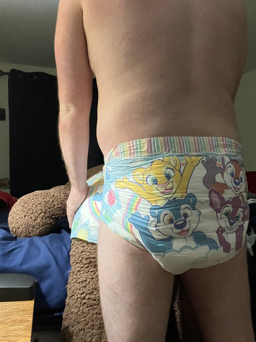 Mensinpanties77's tweet photo. So my and my friend cuddled and rubbed our diapers together, he wanted to do me but I wanted to do him so I gave him a tap on that booty diaper #adbl #adblcommunity #adblgay #cuddle #doit #intercourse #smack #diaper #diapertodiaper #ABUniverse #rubbed #ohyeah #friday https://t.co/isOx7az6r8