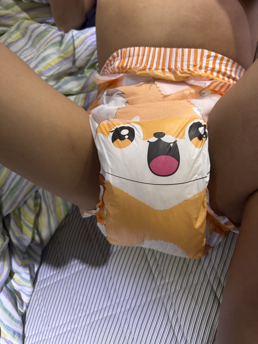 diaper062062's tweet photo. 最近みんな��ってるからプロフィールシートやってみた笑
で、シルバーウィークにお泊りしておむつっ子のおむつ替えて来たよ〜 https://t.co/571V0Frl54