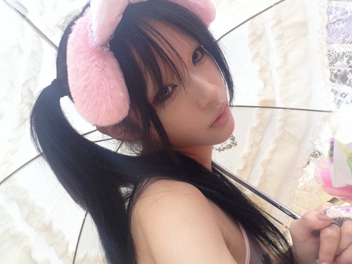 avantgardeidol's tweet photo. だいぶ特殊枠　#女ドル好き顔9選 https://t.co/VAhD15j3Uv