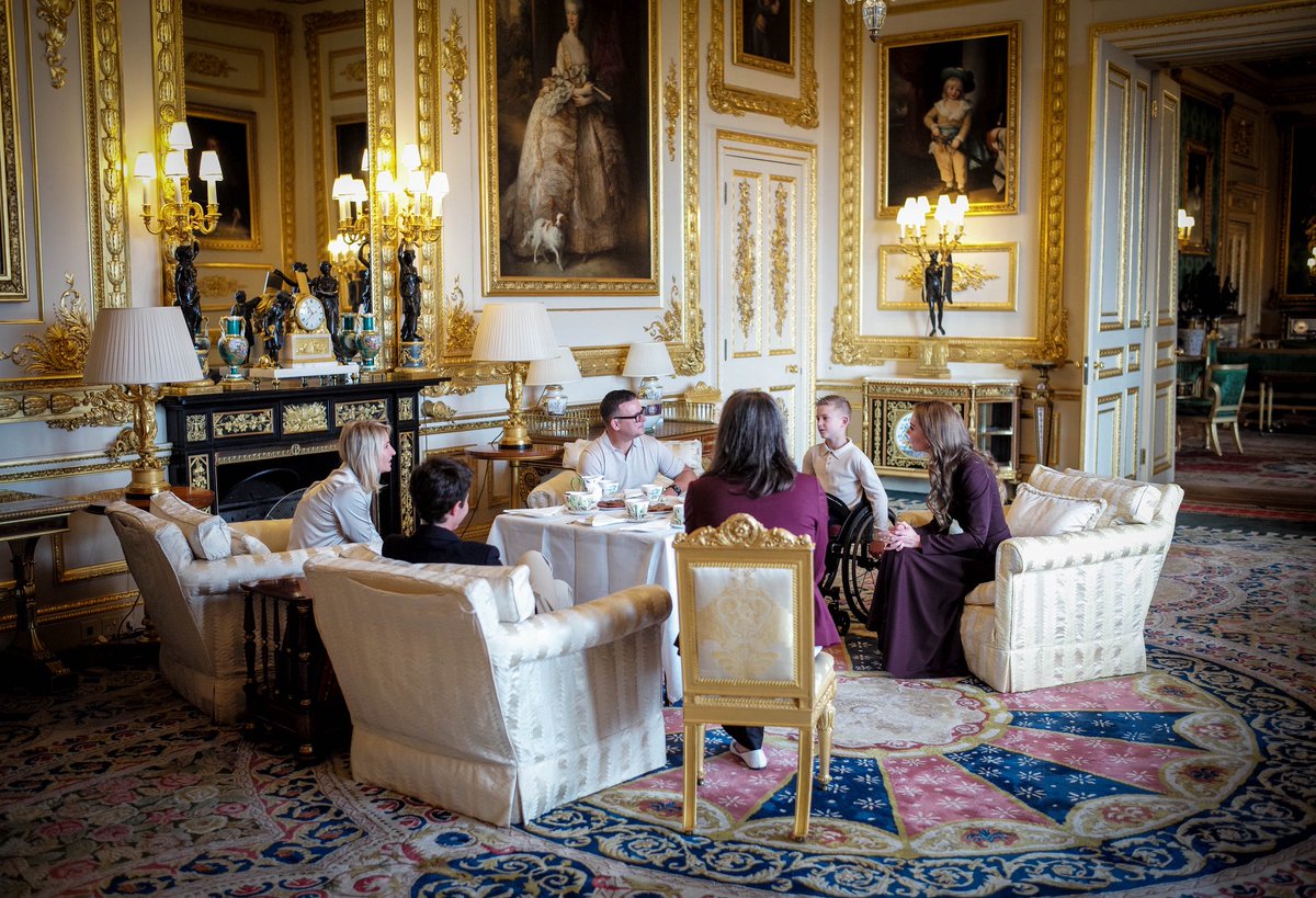 sarahdiaryz's tweet photo. The Princess of Wales hosts Three Peaks Challenge Tea Party at Windsor Castle on September 15, 2026, to hear about the stroy from the challenge's participants and their families.

📸 Andrew Parsons / Kensington Palace https://t.co/Rkus5HQ3GR