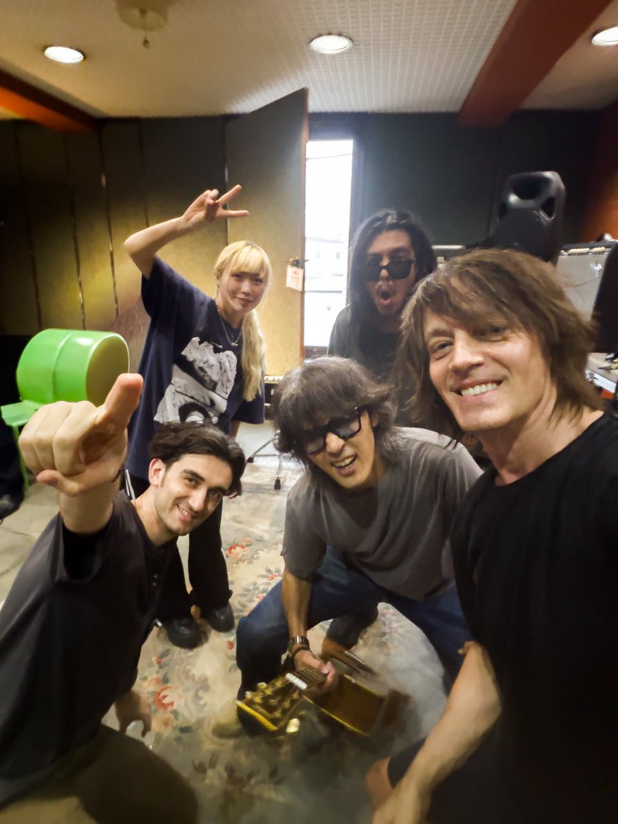 Bz_Official's tweet photo. 【#稲葉浩志 #INABA】

9月25日、ワンチャンフェス練習終了！

#KoshiInaba
#1CHANCEFESTIVAL2026 https://t.co/Uw7QaoBc0l