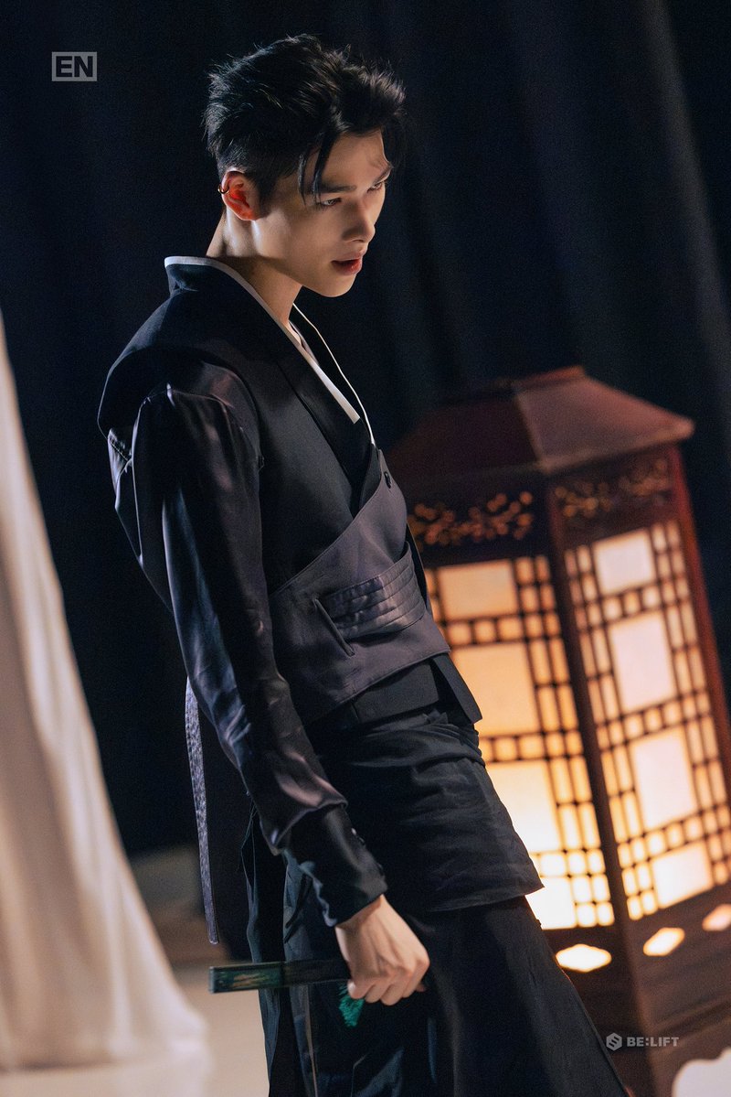 Kik5ii's tweet photo. ENHYPEN 2026 추석 Special Photo 📸

#니키 #NI_KI https://t.co/0gePIrfQSQ