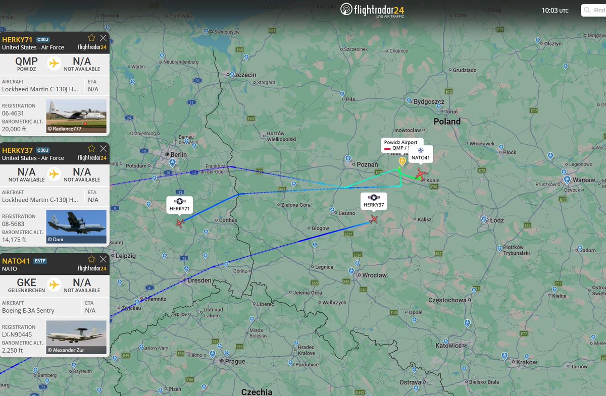PolishMilRadar's tweet photo. 📅 25.09 🕘 12:04LT - ✈️ Ruch z/do i nad Powidzem
Z bazy w Powidzu #EPPW wystartował #HERKY71 Lockheed Martin C-130J Super Hercules "06-4631" Sił Powietrznych Stanów Zjednoczonych #USAF 🇺🇸. Samolot ten najprawdopodobniej zmierza do amerykańskiej bazy w Ramstein #ETAR w Niemczech 🇩🇪. Z Ramstein do Powidza zniża z kolei inny 🇺🇸 amerykański ✈️ C-130J #HERKY37 "08-5683". Oba samoloty przez ostatnie dwa tygodnia brały udział w ćwiczeniu Hussar Saber 26-4.
Treningowe podejścia do lądowania w Powidzu rozpoczyna obecnie samolot wczesnego ostrzegania i dowodzenia ✈️ #NATO41 Boeing E-3A Sentry "LX-N90445" NATO Airborne Early Warning & Control Force, który przyleciał z bazy w Geilenkirchen #ETNG w Niemczech 🇩🇪.
🔗 https://t.co/fByAzUzERR
#POLMILRADAR