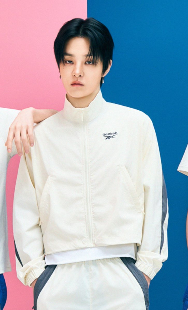 JIHOON_BASE's tweet photo. #JIHOON for REEBOK 😍 https://t.co/bxNxOJ7MGi