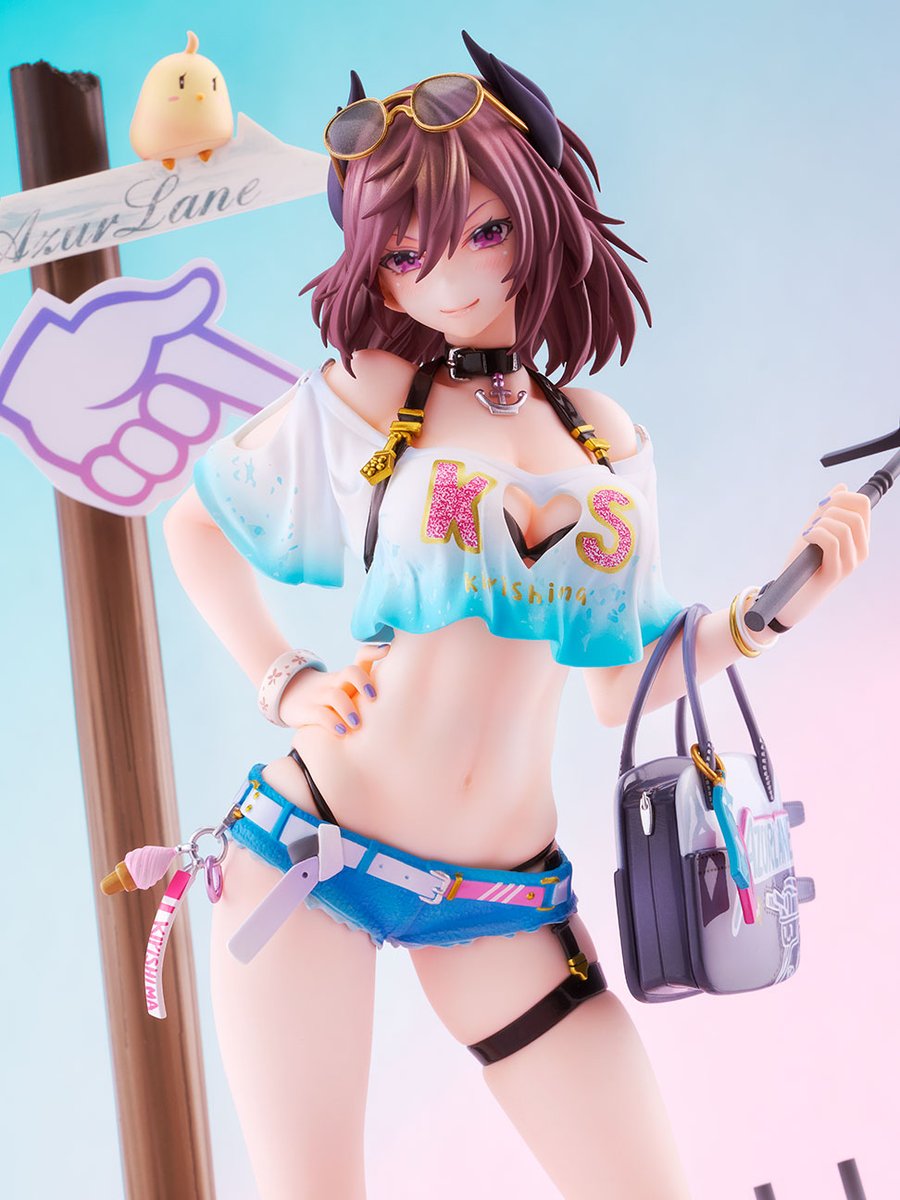 figureTokyo_02's tweet photo. ＼ご予約締切間近🌺／

『#アズールレーン』より
「霧島 ブレイブリーサマー」の予約受付は
 9月28日まで！

ちょっぴり照れた表情と、
夏らしいリゾートスタイルに注目👀✨
サングラスやバッグなどの小物もこだわって再現🏝️

この夏だけの特別な霧島を、
ぜひお迎えください！

📍ご予約は9月28日まで！
➤ https://t.co/JYJKbMz81R

📍【TF edition】も同時受付中✨
➤https://t.co/tbBD7LH2dh

#アズレン #霧島 #フィギュア