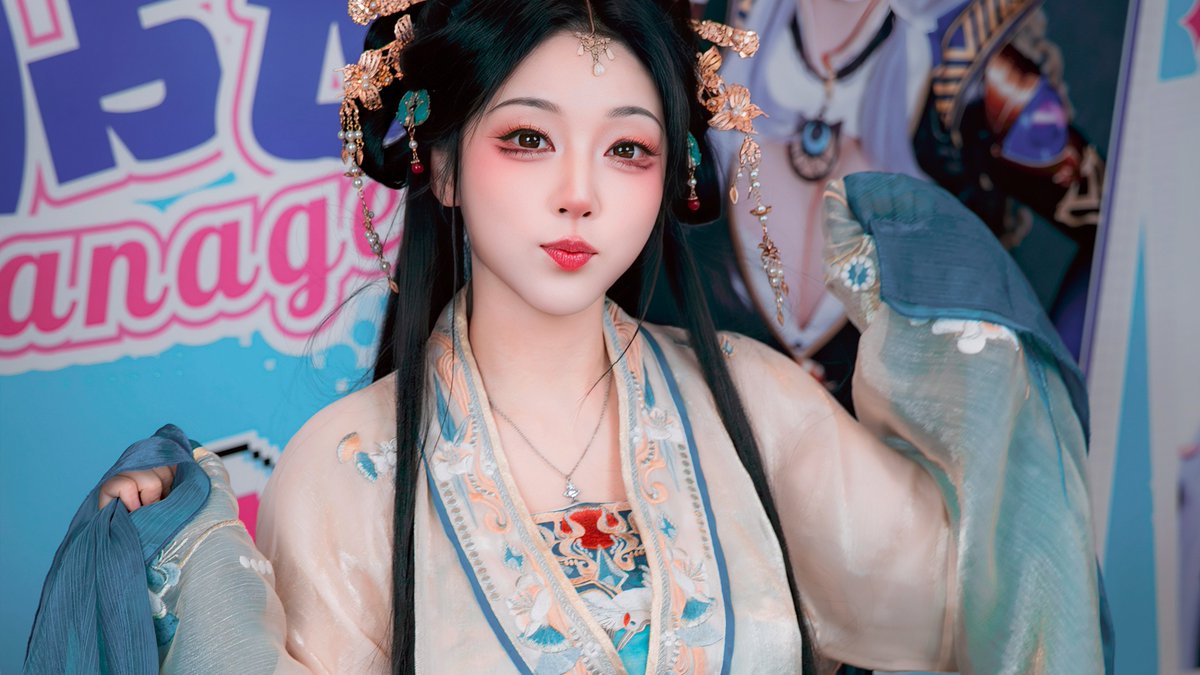 takibi91925's tweet photo. 宅喵屋中秋节一日店长活动
MODEL:@Carmineee__ 
中秋节快乐!
#中秋节 #一日店长 #中国古风 https://t.co/bgMIvIdo5x