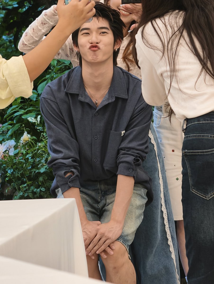 emycutieshop2's tweet photo. ไม่ไหวววว 5555555555 https://t.co/ouplEqNNOX