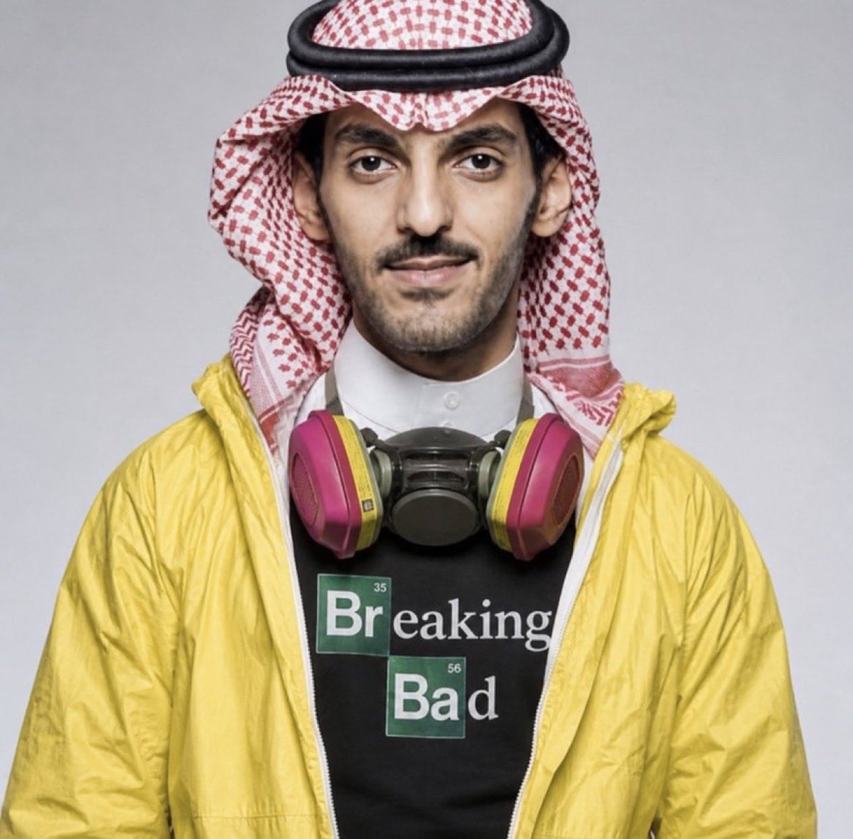ImAlShaqawi's tweet photo. شبيح بريكنق الي يشوف الثرونز مسلسل اباحي وسكسشن مسلسل كويتي وذا بير مسلسل حريم https://t.co/LFTG6l5dDS