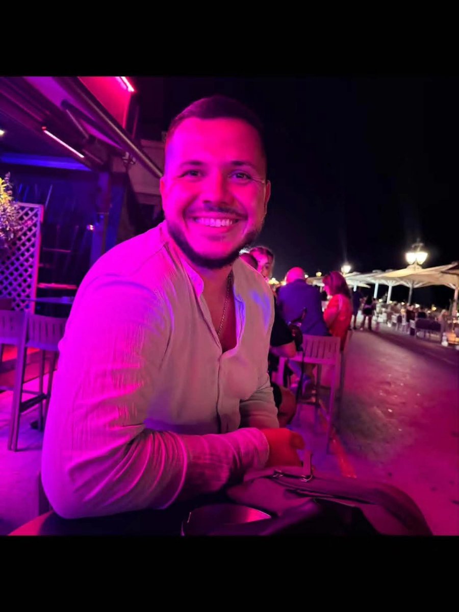 BraticVlad3613's tweet photo. Osobe koje su napale studente i otele baner u Višegradu
SU OVA SMEĆA I NARKOMANI DODIKOVI

IGOR MIJATOVIĆ ZVANI ROBIJA IZ VIŠEGRADA

MILOŠ MILISAVLJEVIĆ IZ LUKAVCA

https://t.co/udvAMuzz8S https://t.co/2qLjtFuPCM